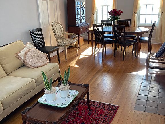 Living Room / Dining Room
