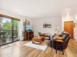 S8138 Kassner Rd UNIT 48, Merrimac, WI 53561