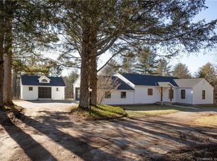 32 Yonder Way, Lakeville, CT 06039