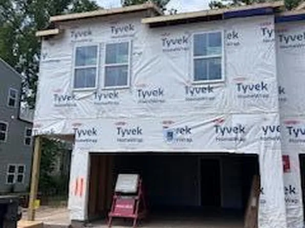 6968 Doddridge Ln #11, Cary, NC 27519