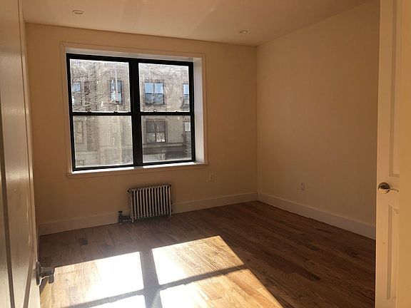 3rd image of 1131 President St APT 3B