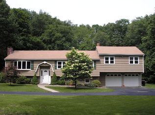 61 Matilda Ln, Shelton, CT 06484