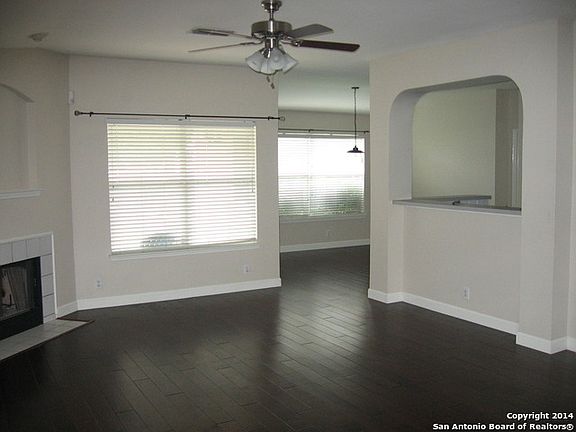 2nd image of 3557 Peachtree Ln