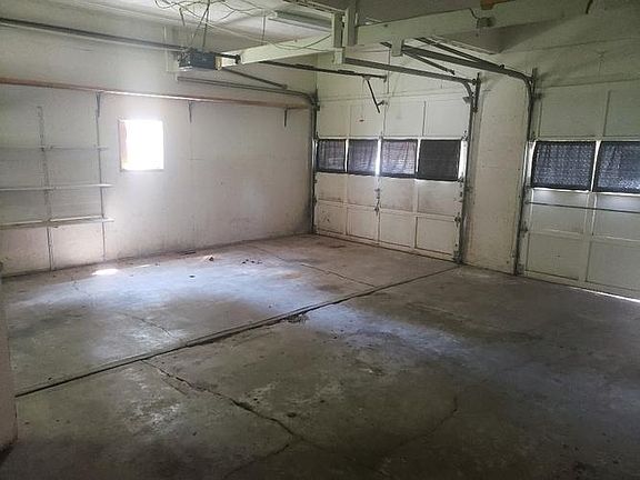 3rd image of 144 E Lawrin Blvd