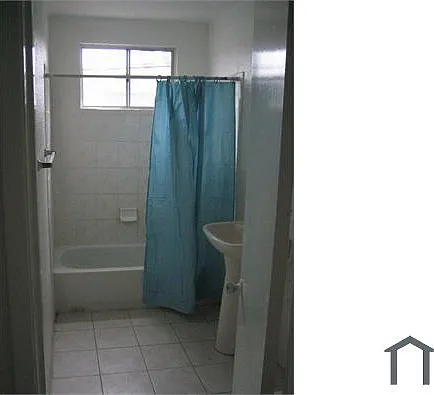 401 W Valencia Dr — Photo 7