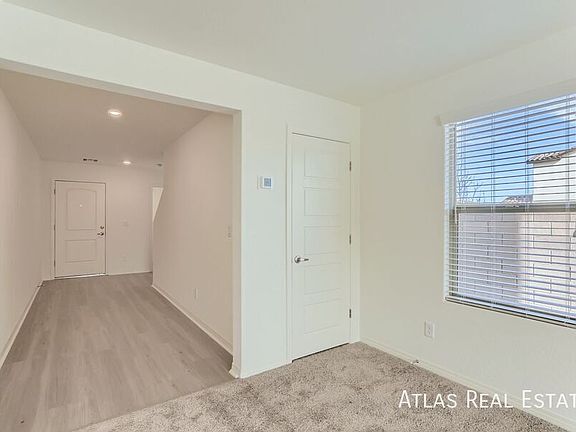 3rd image of 521 El Gusto Ave