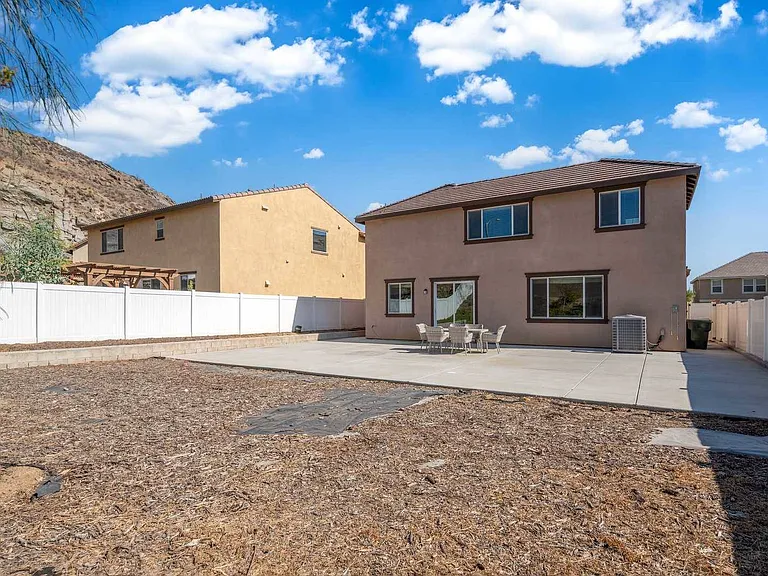 6599 Bryce Canyon Ct — Photo 38