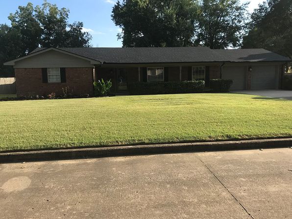 1016 Farris Dr