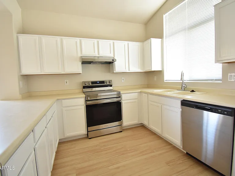 3511 W Morse Ct — Photo 4