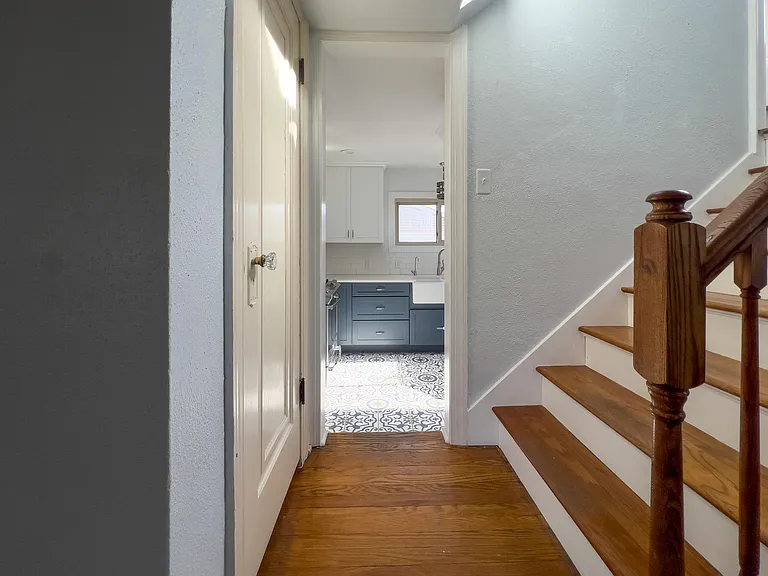 1340 E South St — Photo 9