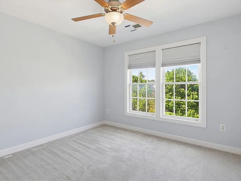 10635 Hillingdon Rd — Photo 18