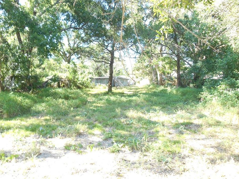 2nd image of 4450 Wilkinson Rd
