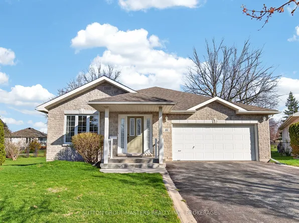 106 Sheridan St W, Kingston, ON K7P 3H7