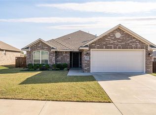365 Topaz Way, Van Buren, AR 72956