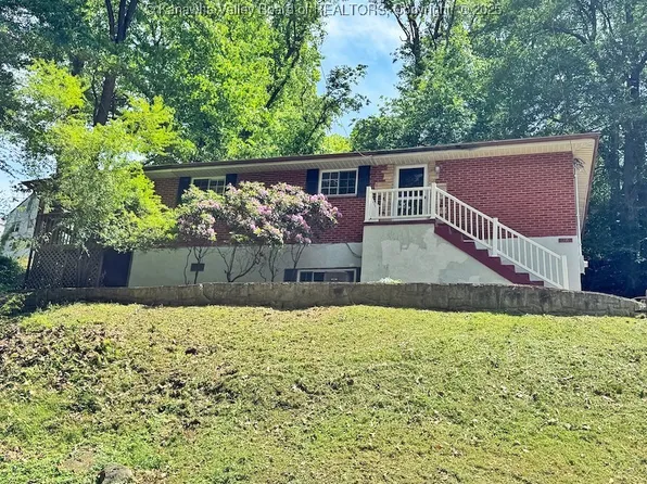 407 South St, South Charleston, WV 25303