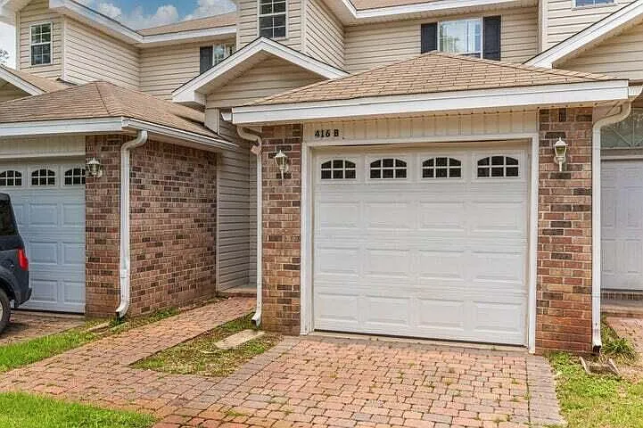416 Bear Rd NW #B — Photo 3