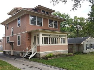 120 S Highland Ave, Aurora, IL 60506