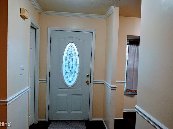 4th image of 3053 Hickory Grove Ct