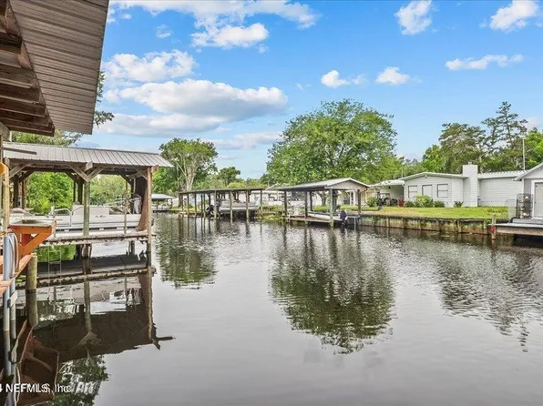 147 WALT Lane, Satsuma, FL 32189