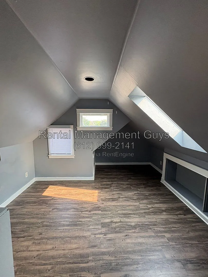 5 bed, 2.0 bath, $2,295 — Photo 4