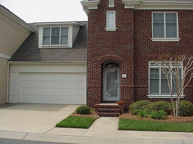 Front view of Townhouse