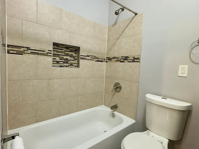 2428 N Calvert St — Photo 7