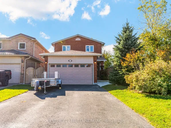 202 Bufford Dr, Brampton, ON L6Y 3N3