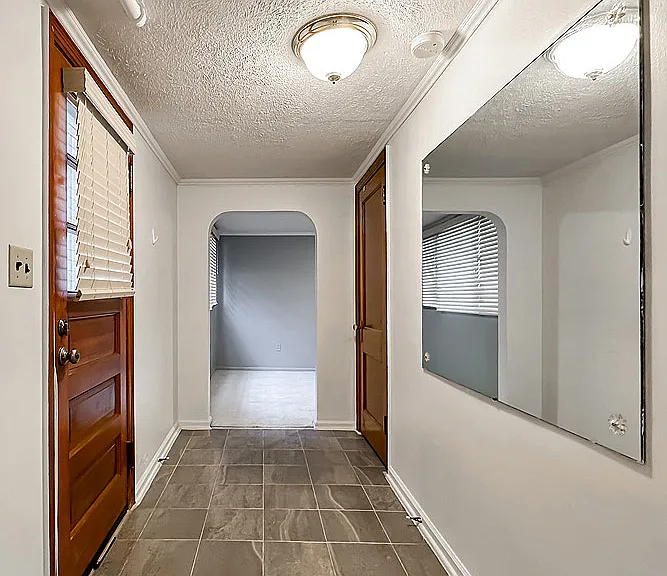 Back Entryway to Lower Level