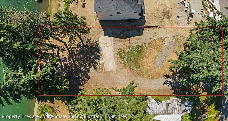 3rd image of 20636 Church Lake Dr E
