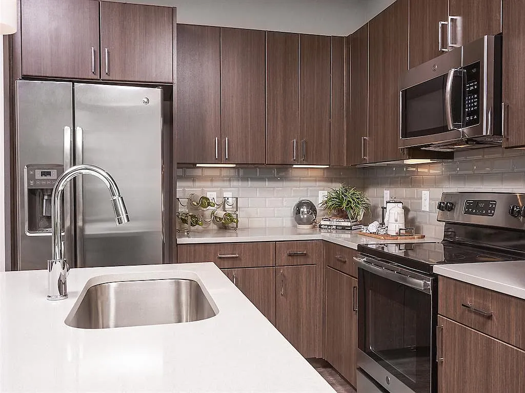 The Kelley at Samuels Ave — Photo 2