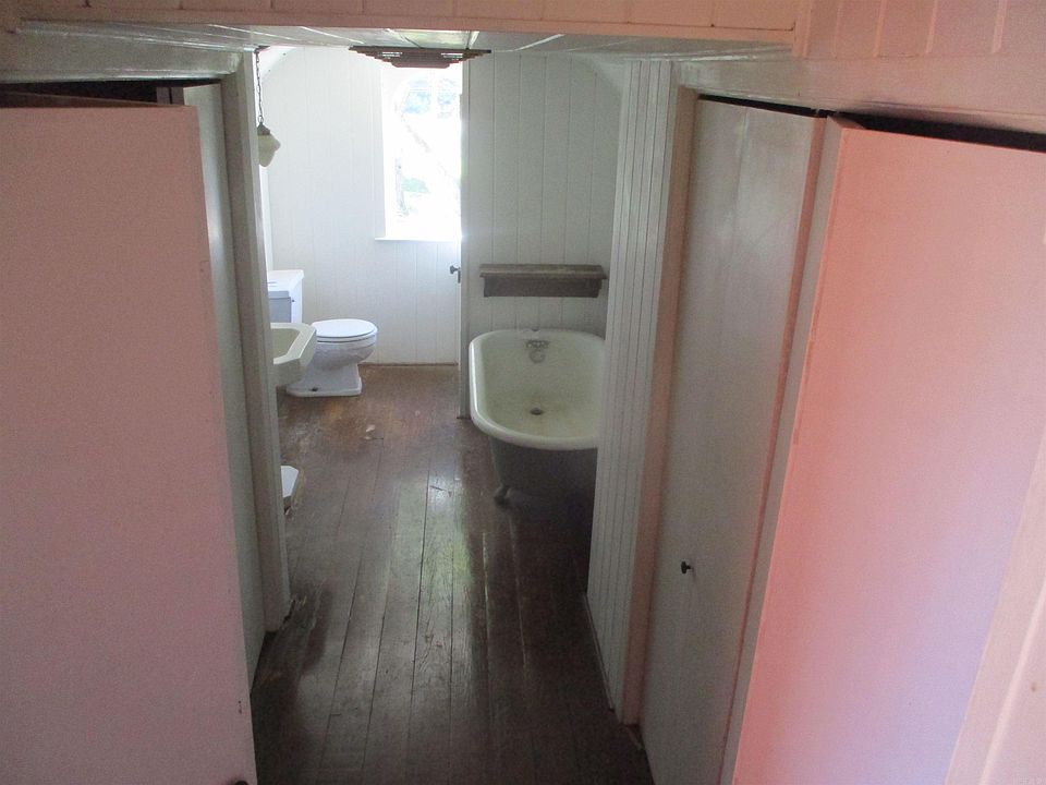 22nd image of this home