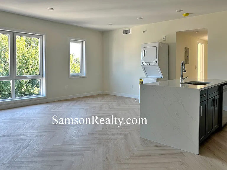 155 Gano St #507 — Photo 2