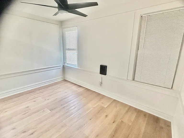 4035 S Grand Blvd #1F — Photo 8