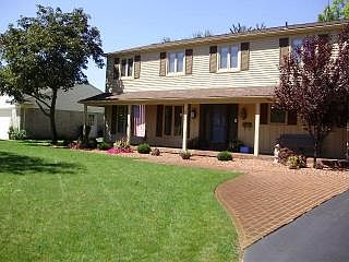 1st image of 5644 N Rainbow Ln