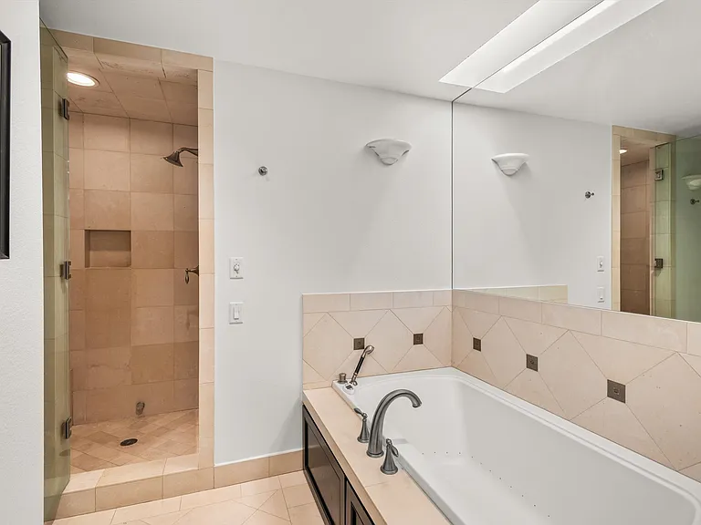 123 W Hyman Ave #A — Photo 17