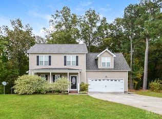 120 Robert Branch Cir, Fuquay Varina, NC 27526