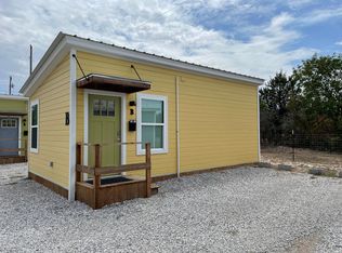 293 Baughman Hill Rd #B, Azle, TX 76020