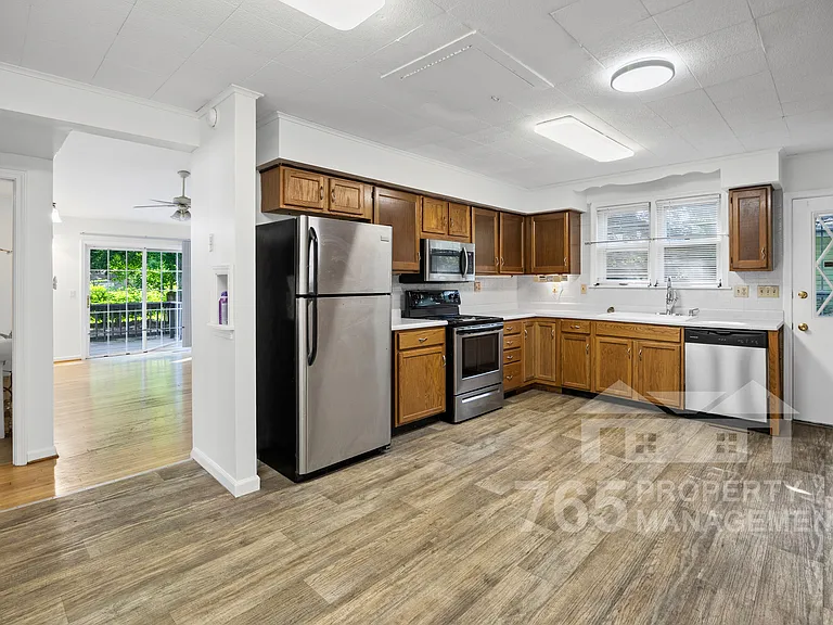 2504 Main St #1 — Photo 10