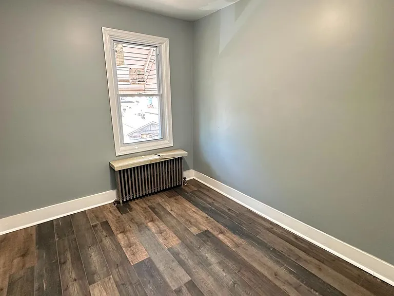 247 Morris Ave — Photo 13