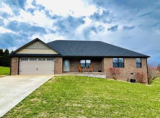 786 Splendor View Dr, Somerset, KY 42503