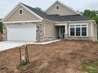 5643 N Kestrel Cir, Appleton, WI 54913