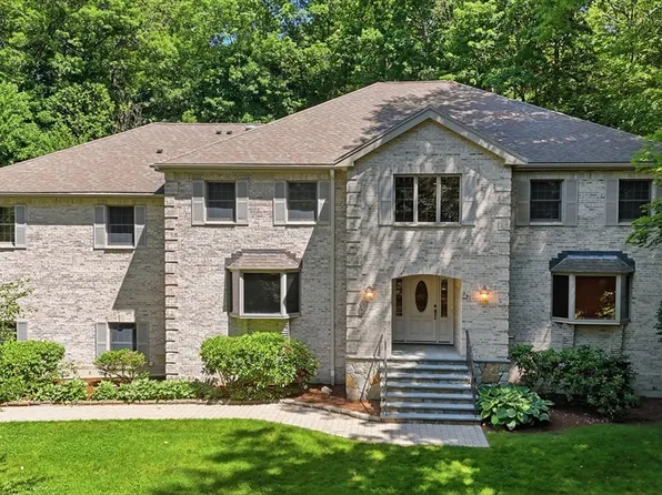 331 Prospect St, Framingham, MA 01701