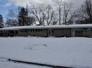 4121 Appletree Ln, Lansing, MI 48917