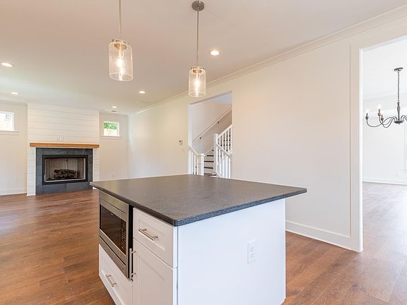5th image of 2160 Cowden Ave Lot 46