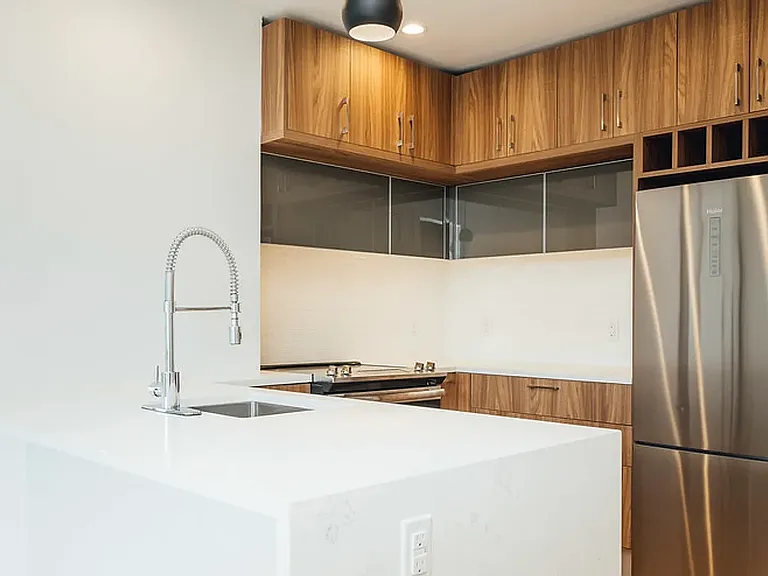1801 Ocean Ave #8B — Photo 8