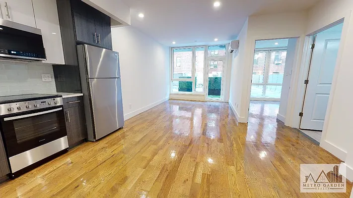Rented by Metro Garden Realty NYC | media 35