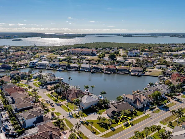 75 N Barfield Dr, Marco Island, FL 34145