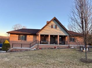 32 Hawk Ridge Rd, Petersburg, WV 26847