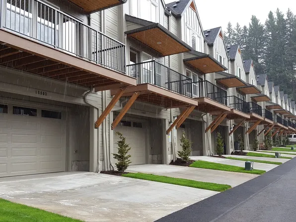 16835 Champion Way, Sandy, OR 97055