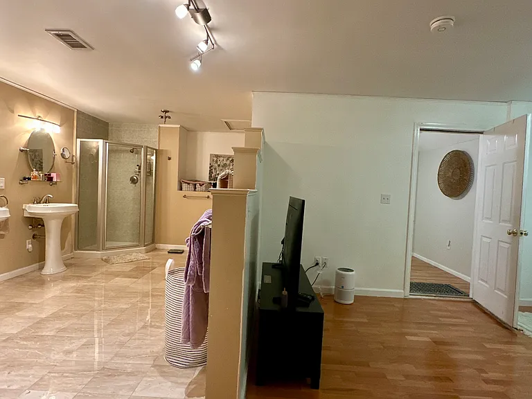 603 Revere Beach Pkwy — Photo 12